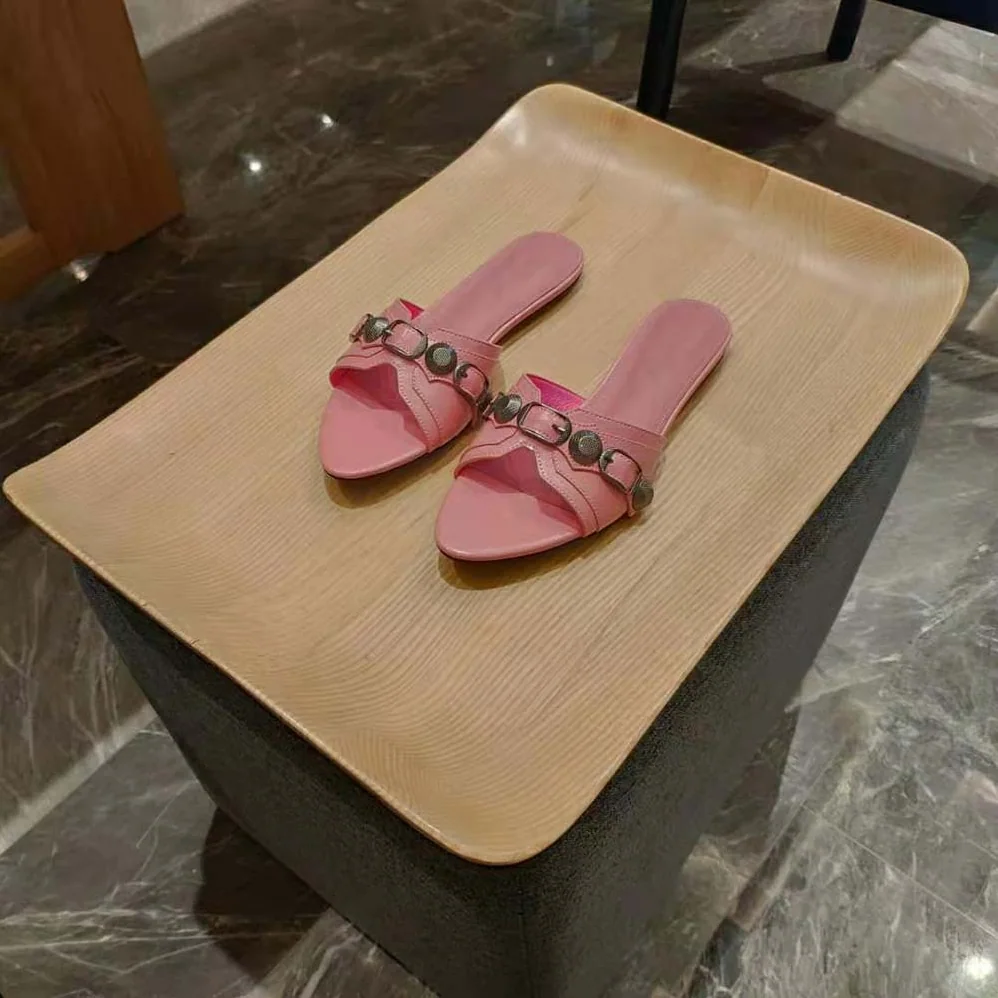 Balenciaga Cagole Sandal in Pink Arena Lambskin for Women Balenciaga Cagole Sandal in Pink Arena Lambskin for Women