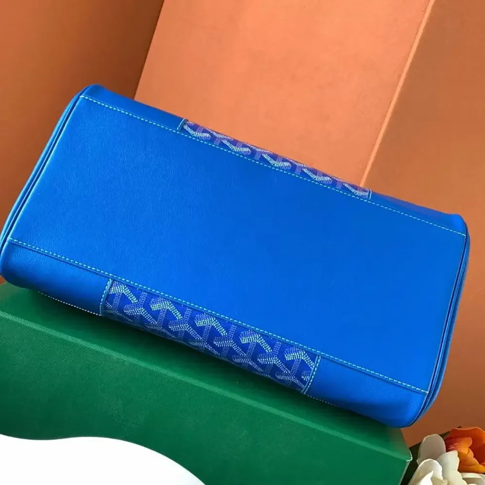 Goyard Saïgon Tote Bag for Women in Sky Blue