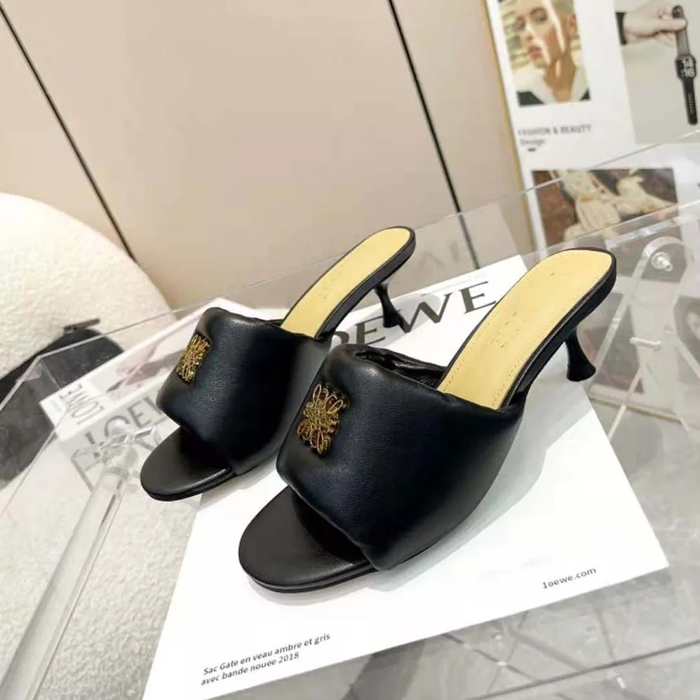 Loewe Anagram Padded Mule in Lambskin for Women in Black Loewe Anagram Padded Mule in Lambskin for Women in Black