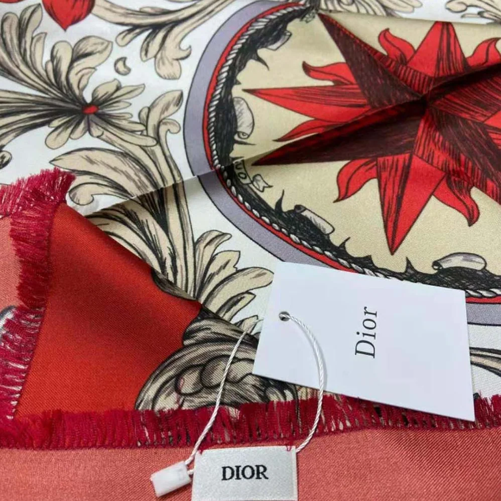 Dior Rose Des Vents 90 Square Scarf Red and Ivory Silk Twill for Women Dior Rose Des Vents 90 Square Scarf Red and Ivory Silk Twill for Women