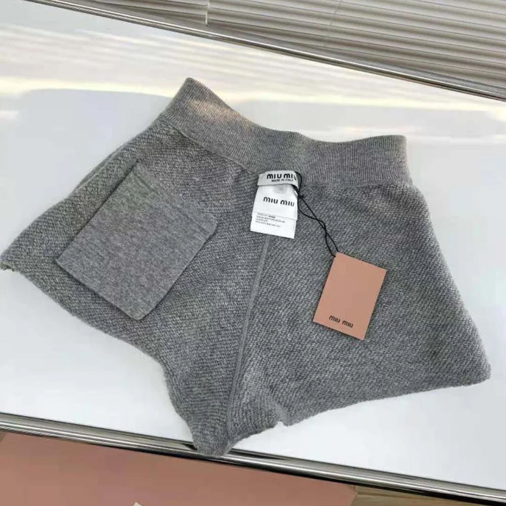 Miu Miu Wool and Cashmere Shorts for Women Miu Miu Wool and Cashmere Shorts for Women