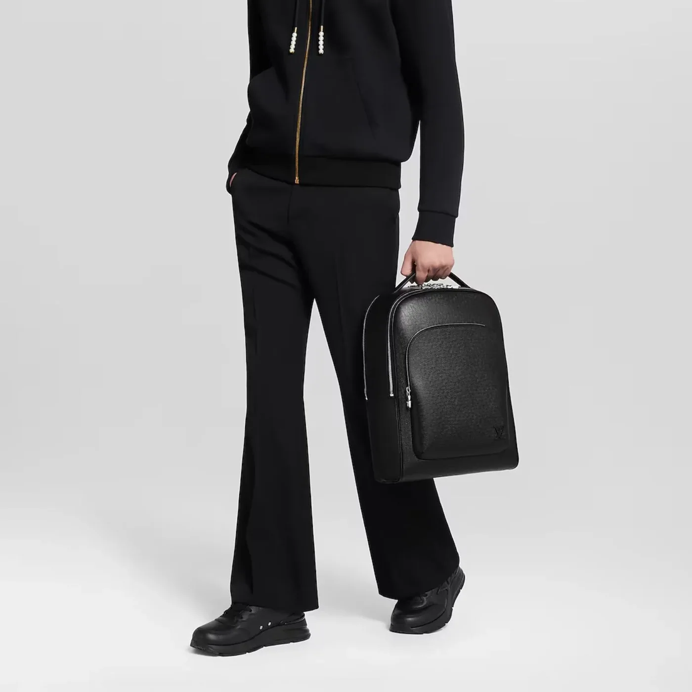 Louis Vuitton Avenue Backpack Black / Louis Vuitton Avenue Backpack Black /