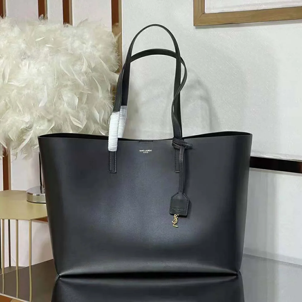 Saint Laurent YSL Shopping Bag Saint Laurent E for Women in W in Supple Leather Saint Laurent YSL Shopping Bag Saint Laurent E for Women in W in Supple Leather