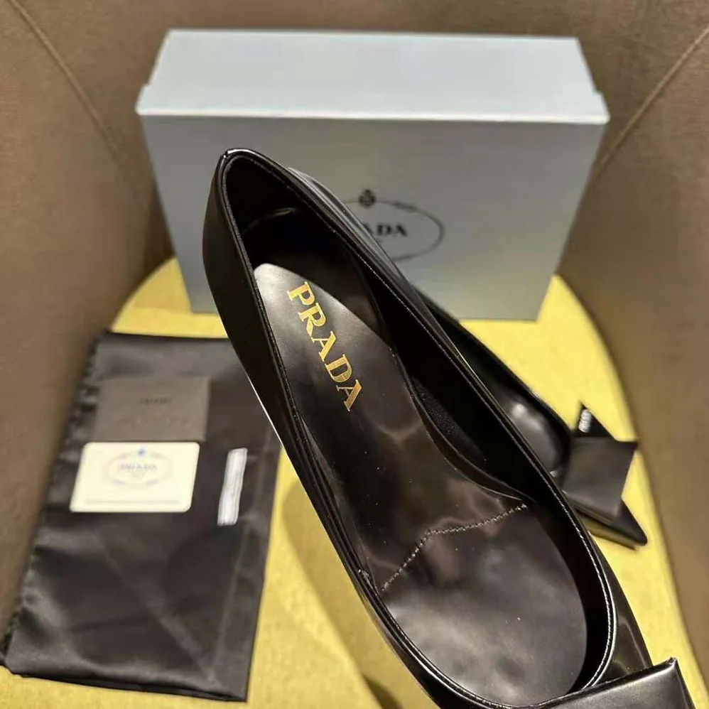Prada Brushed Leather Pumps for Women in Black Prada Brushed Leather Pumps for Women in Black