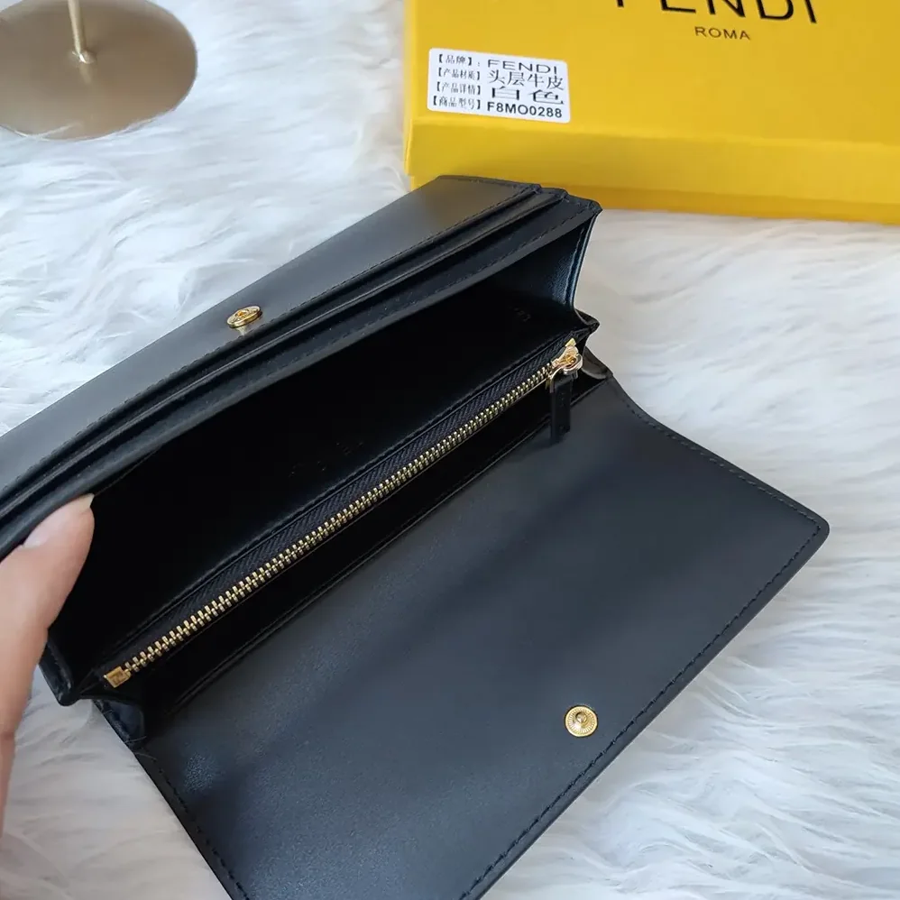 Fendi Continental White Leather Wallet Fastened with a Snap Button for Women