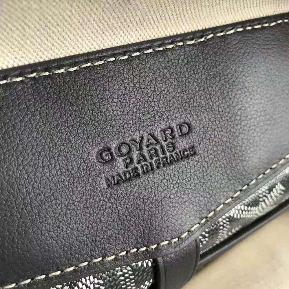 Goyard Sac A Dos Cisalpin in Goyardine Canvas & Chevroches Calfskin for Women in Silver Goyard Sac A Dos Cisalpin in Goyardine Canvas & Chevroches Calfskin for Women in Silver