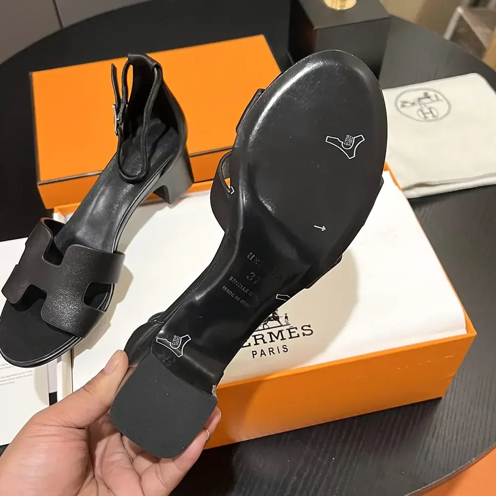 Hermes Encens 50 Sandal-Black H221119Z for Women