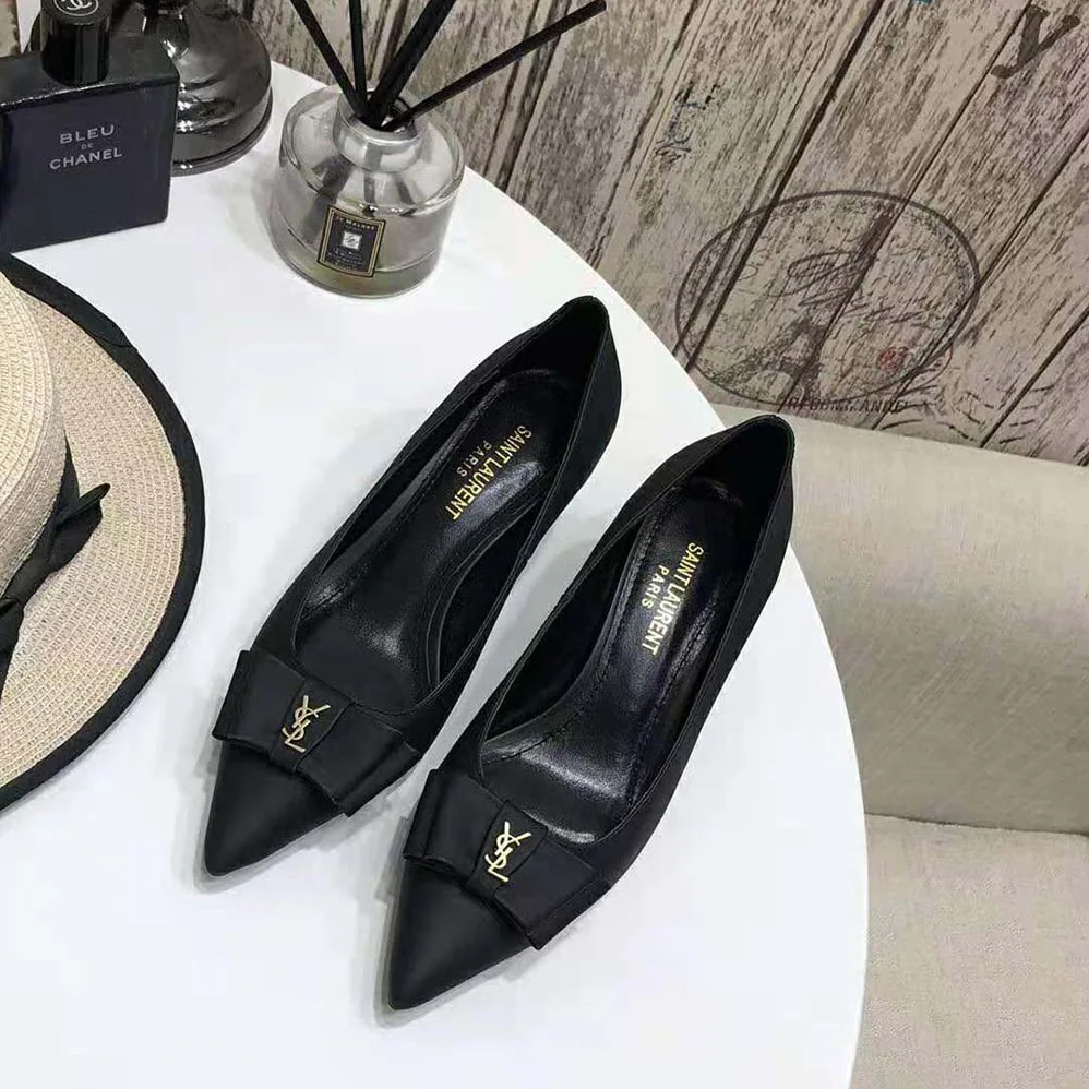 Saint Laurent YSL Anais Bow Pumps in Smooth Leather for Women in Black