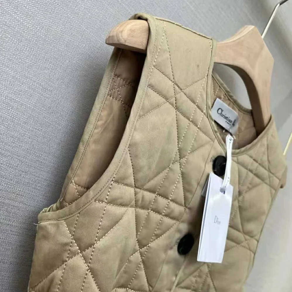Dior 3-in-1 Macrocannage Trench Coat Cotton Gabardine for Women in Beige Dior 3-in-1 Macrocannage Trench Coat Cotton Gabardine for Women in Beige