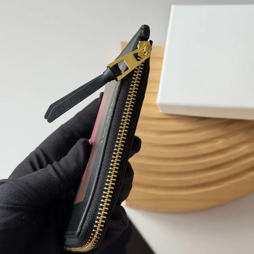 Loewe Coin Cardholder in Nappa Calfskin for Unisex in Black Loewe Coin Cardholder in Nappa Calfskin for Unisex in Black