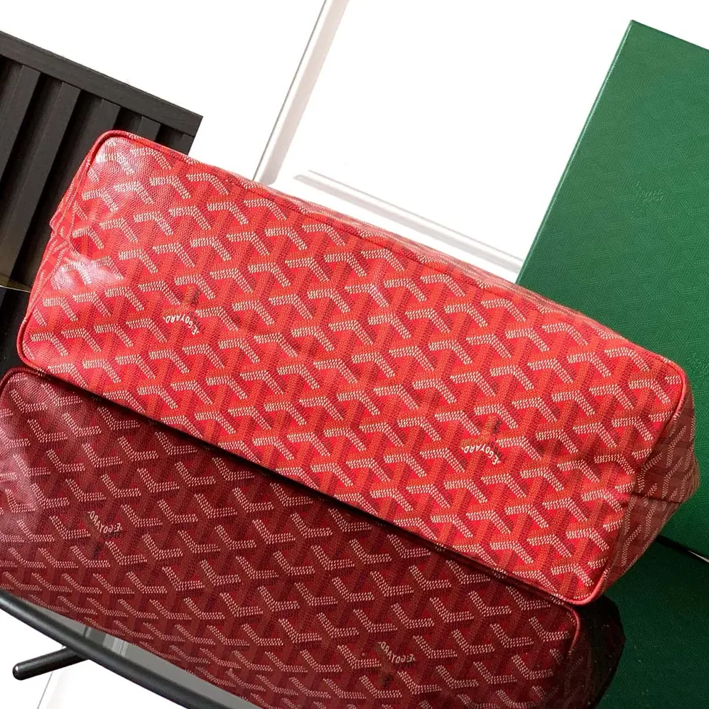 Goyard Saint Louis GM Bag for Women in Pink