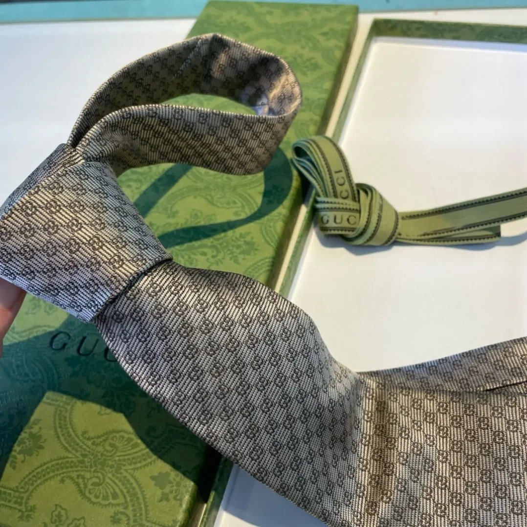 Gucci Monogram Interlocking G Jacquard Tie Light Grey Gucci Monogram Interlocking G Jacquard Tie Light Grey