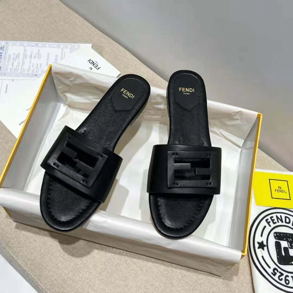 Fendi Signature Black Leather Slides in 0.4 inches Heel Height for Women