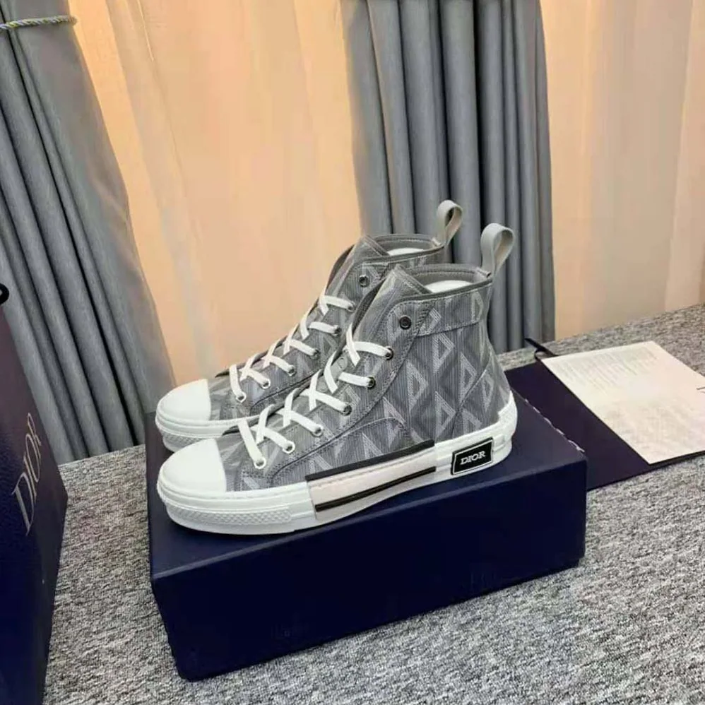 Dior B23 High-Top Sneaker Dior Gray CD Diamond Canvas for Unisex Dior B23 High-Top Sneaker Dior Gray CD Diamond Canvas for Unisex