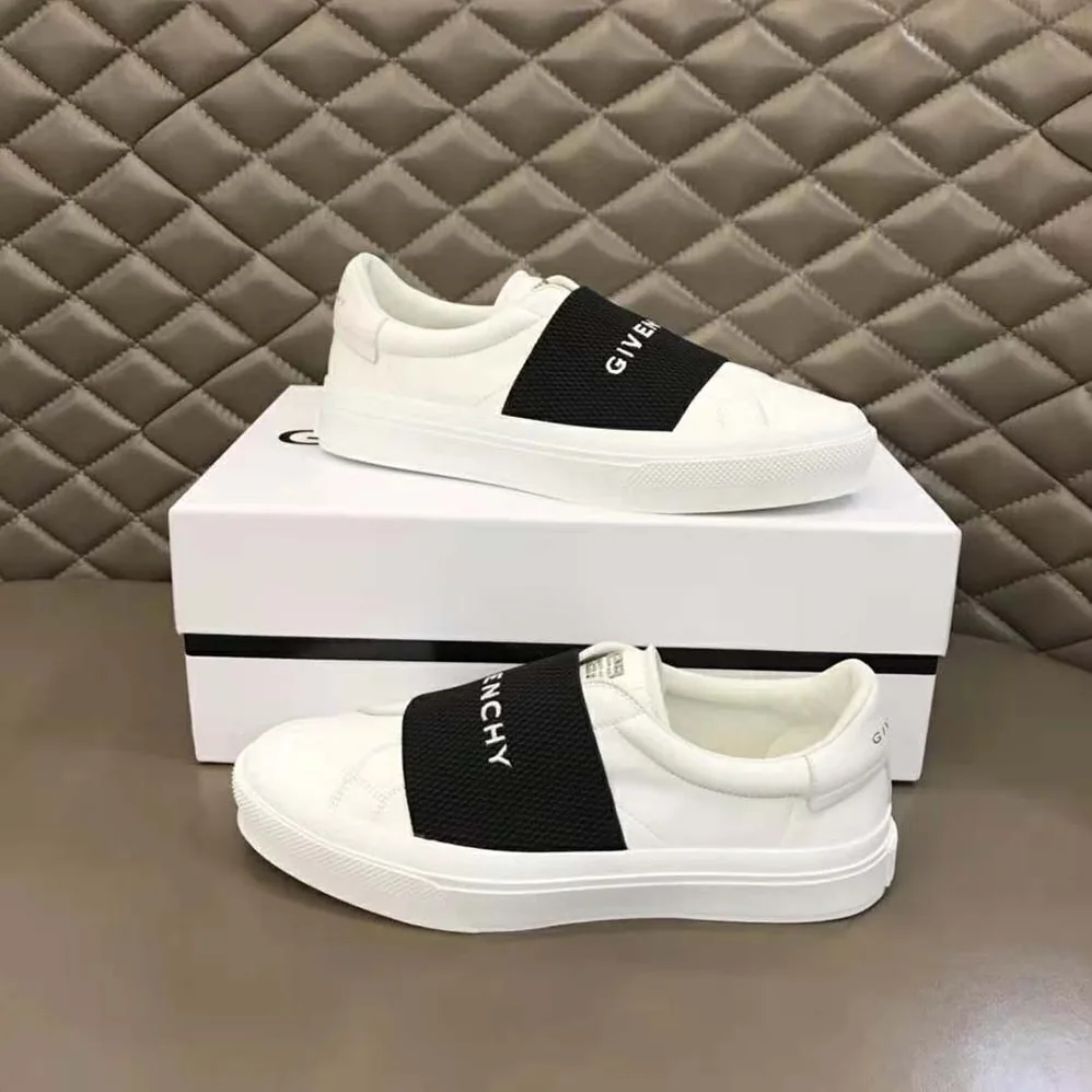 Givenchy Sneakers in Leather with Givenchy Webbing for Women in White