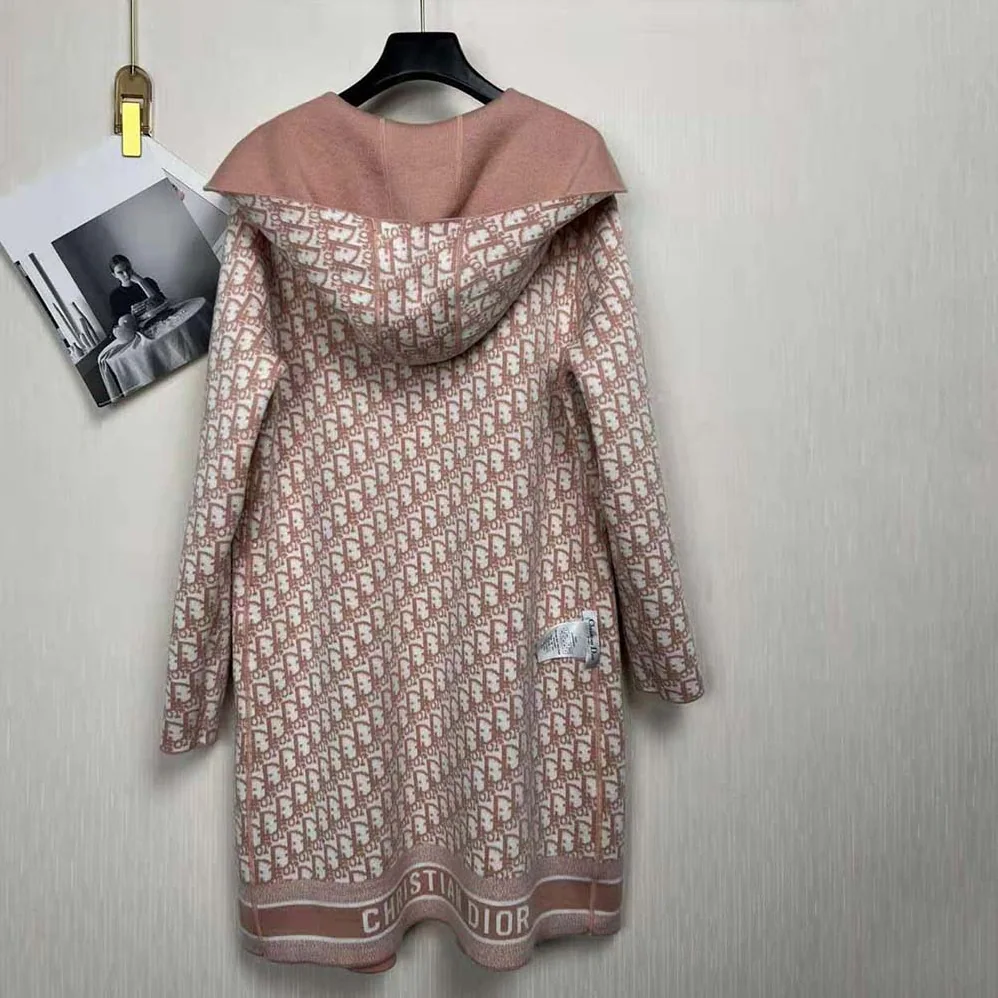 Dior Cropped Coat with Hood and Belt Rose Des Vents Double for Women in Sided Wool Dior Cropped Coat with Hood and Belt Rose Des Vents Double for Women in Sided Wool