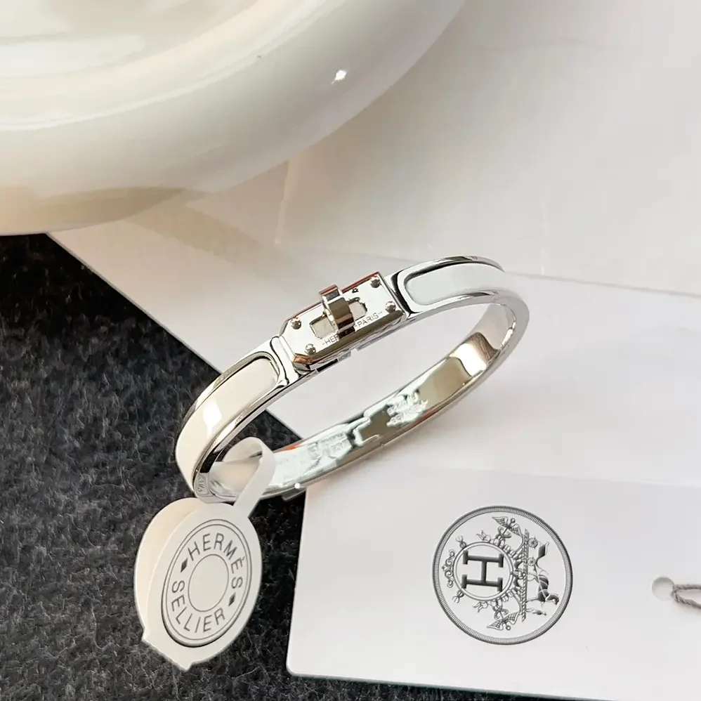 Hermes Mini Clic Kelly Bracelet for Unisex in White