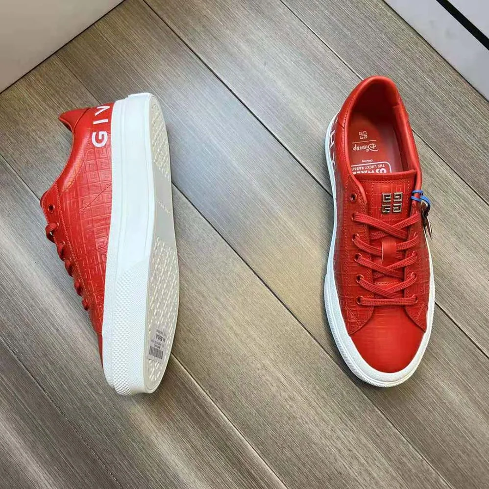 Givenchy Oswald City Sport Sneakers in Leather for Unisex in Red Givenchy Oswald City Sport Sneakers in Leather for Unisex in Red