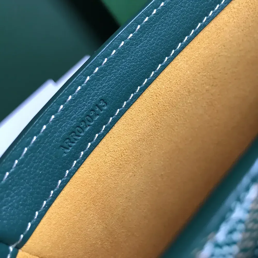 Goyard 233 Bag for Unisex in Green