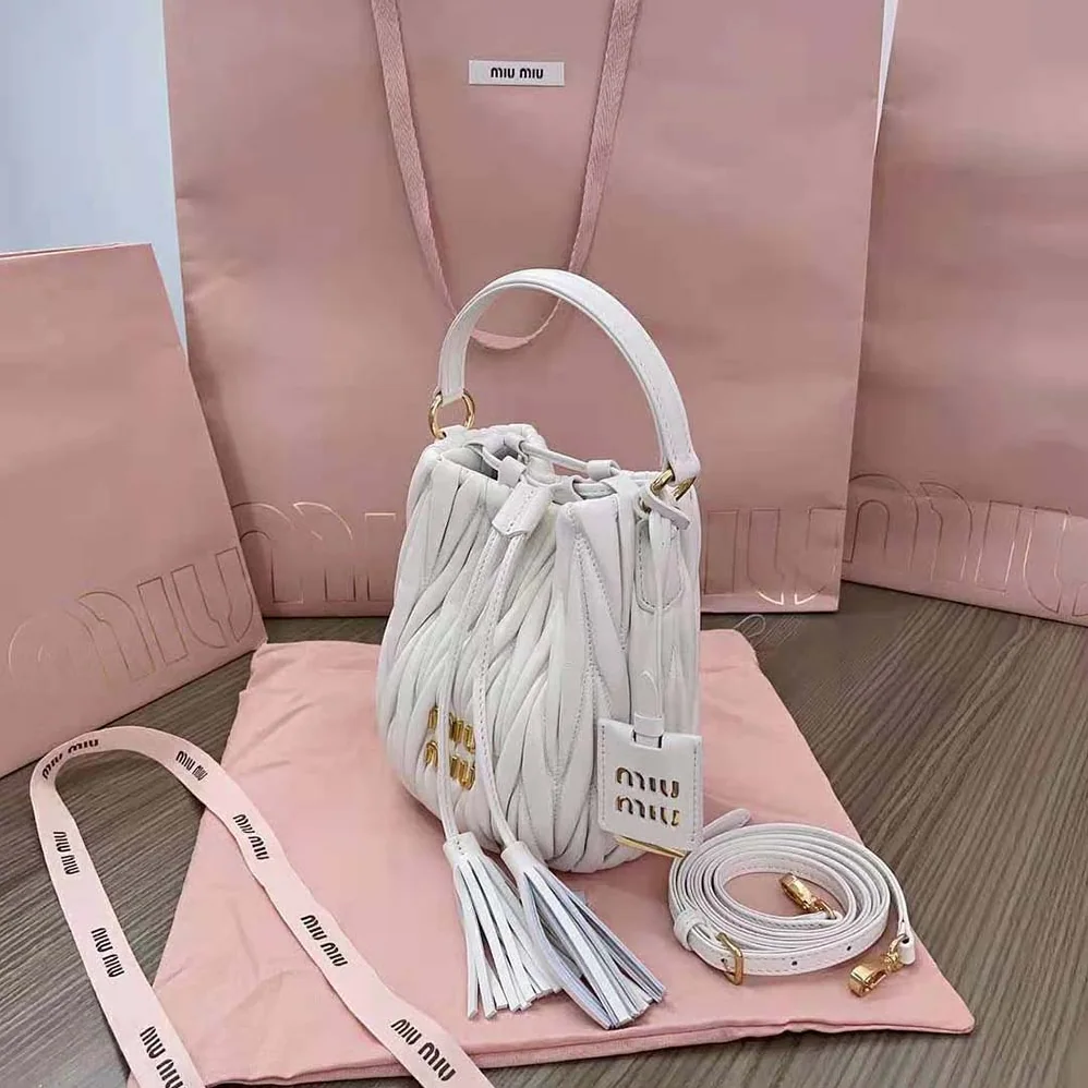 Miu Miu Matelassé Nappa Leather Bucket Bag for Women in White Miu Miu Matelassé Nappa Leather Bucket Bag for Women in White