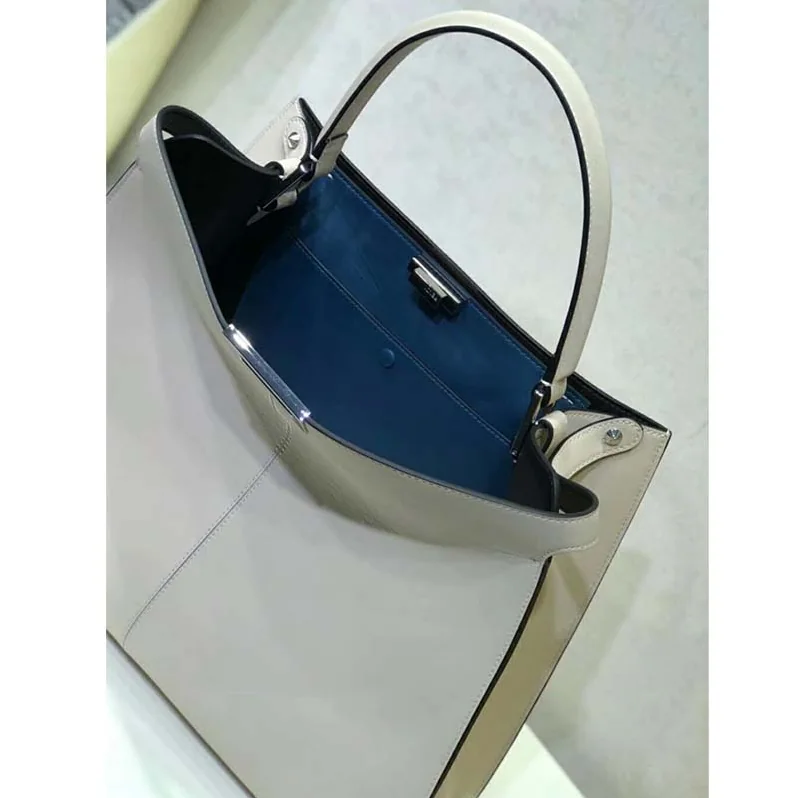 Fendi Peekaboo X-Lite in Leather Bag for Women in White