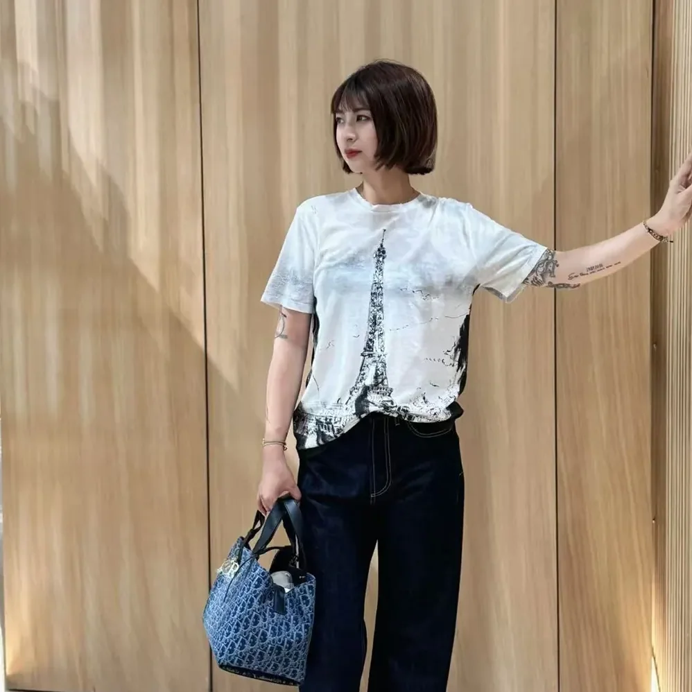 Dior T-Shirt Black and White Cotton and Linen Jersey with Paris Motif for Women Dior T-Shirt Black and White Cotton and Linen Jersey with Paris Motif for Women