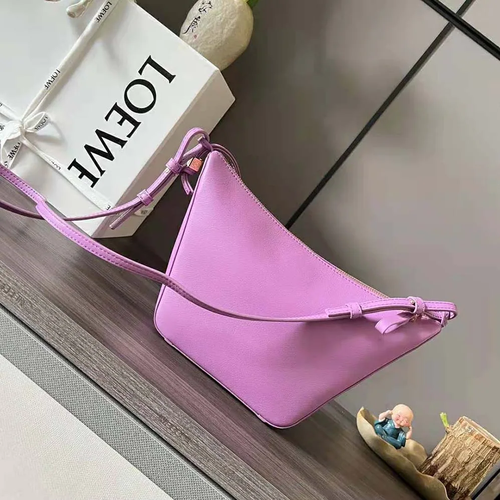 Loewe Mini Hammock Hobo Bag in Classic Calfskin for Women in Rose Loewe Mini Hammock Hobo Bag in Classic Calfskin for Women in Rose