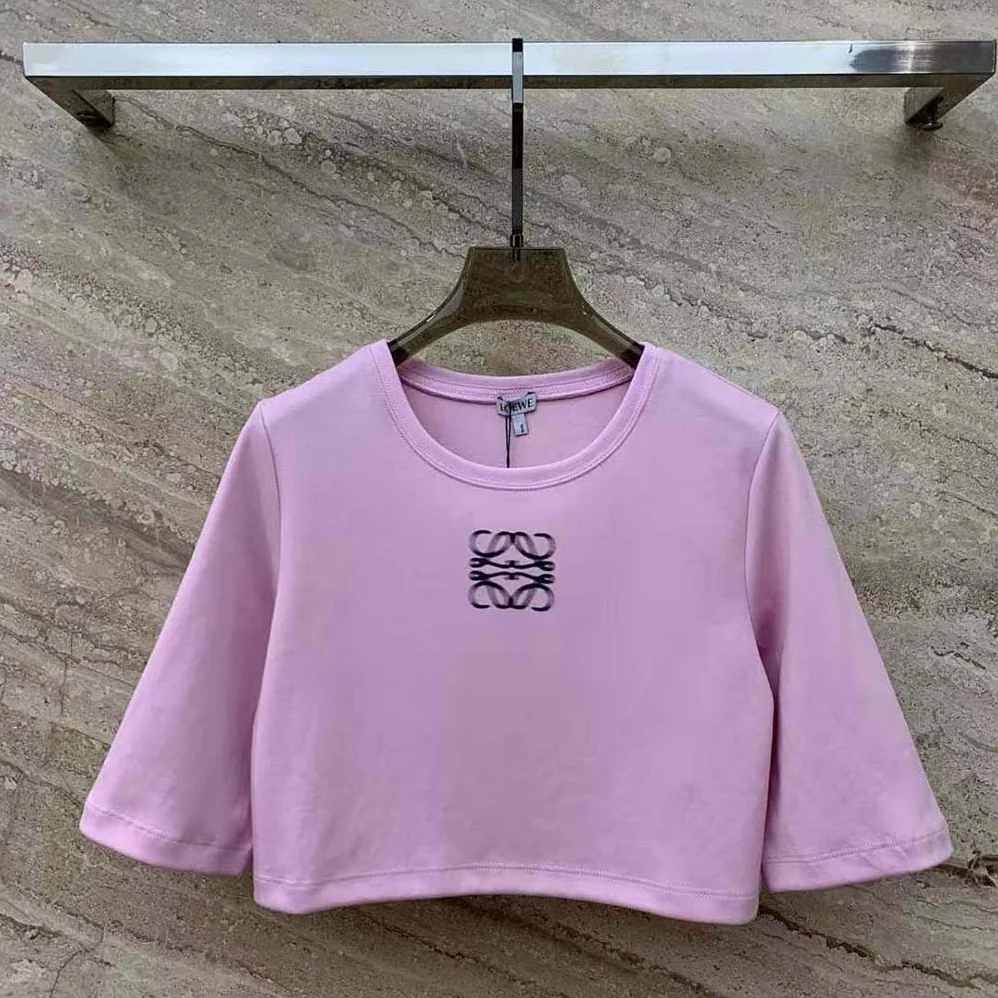 Loewe Cropped T-shirt in Cotton for Women in Pink Loewe Cropped T-shirt in Cotton for Women in Pink