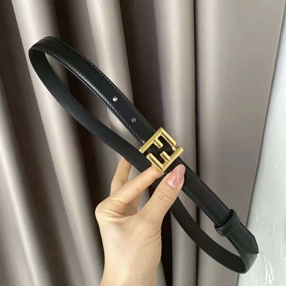 Fendi Thin Belt with Loop and FF Stud Buckle for Women in Black