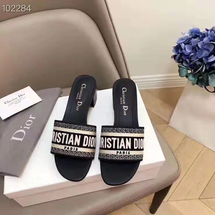 Dior Dway Mule in Embroidered Cotton for Women in Navy Dior Dway Mule in Embroidered Cotton for Women in Navy