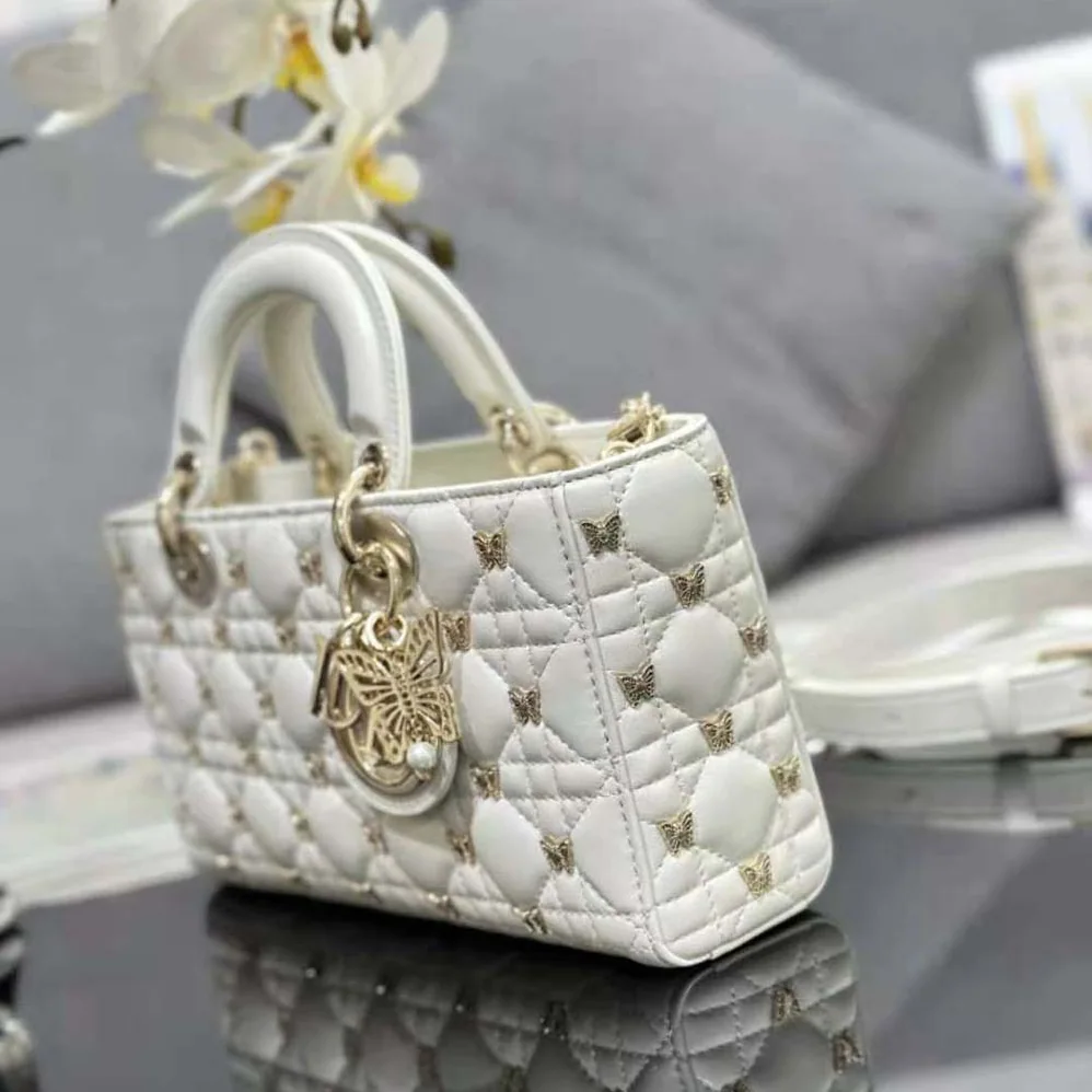Dior Medium Lady D-joy Bag White Cannage Lambskin with Gold for Women in Finish Butterfly Studs Dior Medium Lady D-joy Bag White Cannage Lambskin with Gold for Women in Finish Butterfly Studs