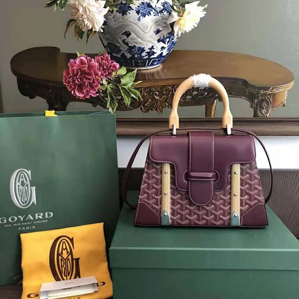 Goyard Sac Saïgon PM in Toile Goyardine & Clamecy Calfskin for Women in Maroon Goyard Sac Saïgon PM in Toile Goyardine & Clamecy Calfskin for Women in Maroon