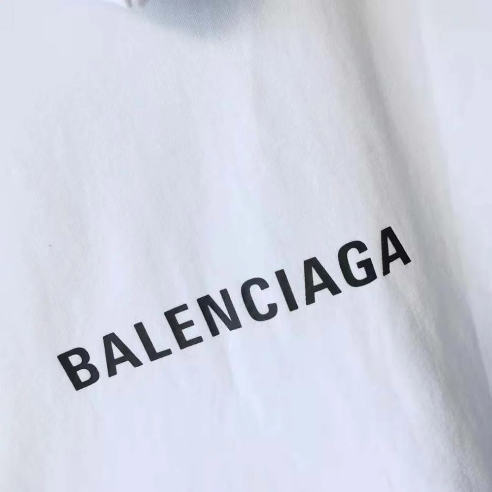 Balenciaga Space Boxy Hoodie in White Medium Fleece for Women Balenciaga Space Boxy Hoodie in White Medium Fleece for Women