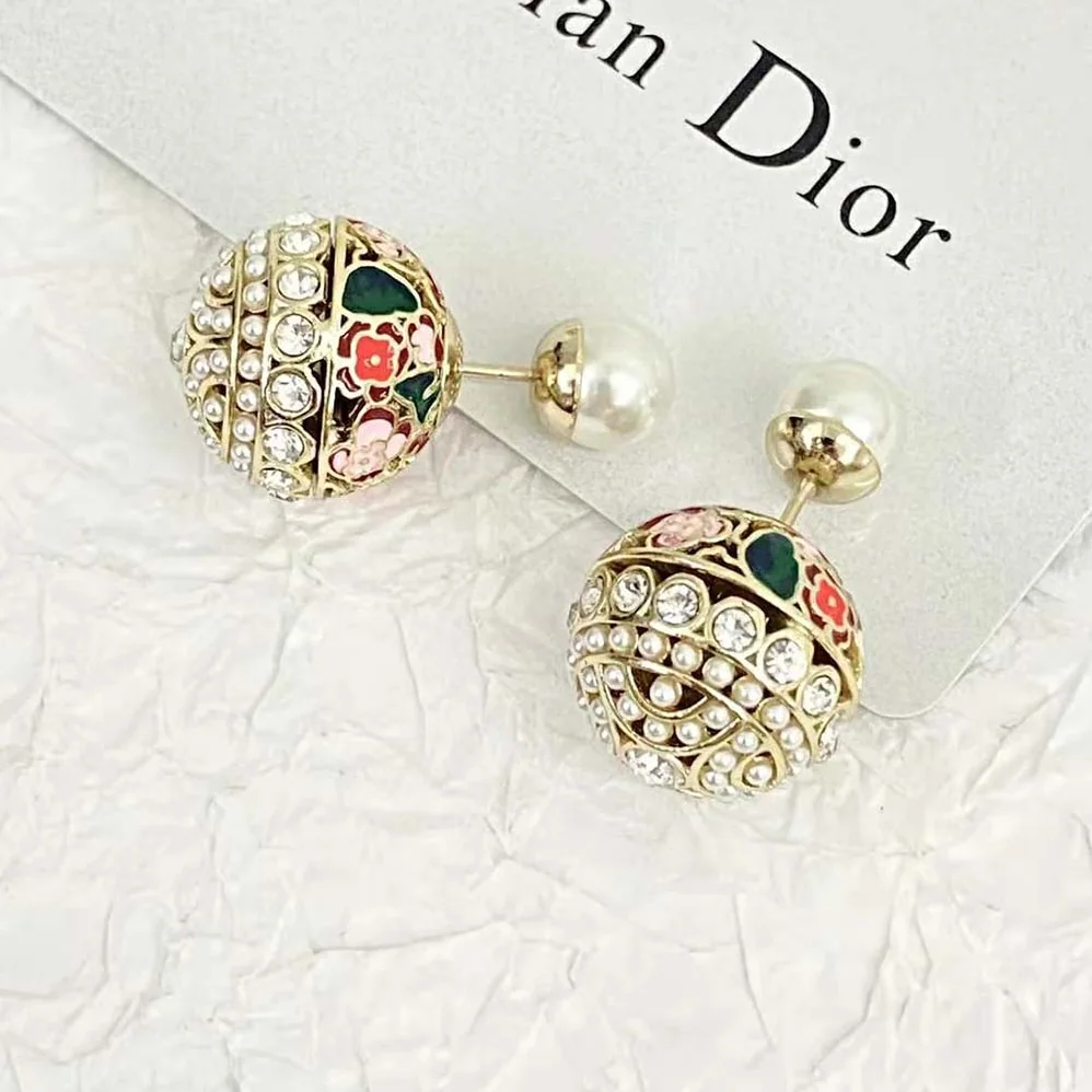 Dior 30 Tribales Earrings Gold for Women in Finish Metal Dior 30 Tribales Earrings Gold for Women in Finish Metal