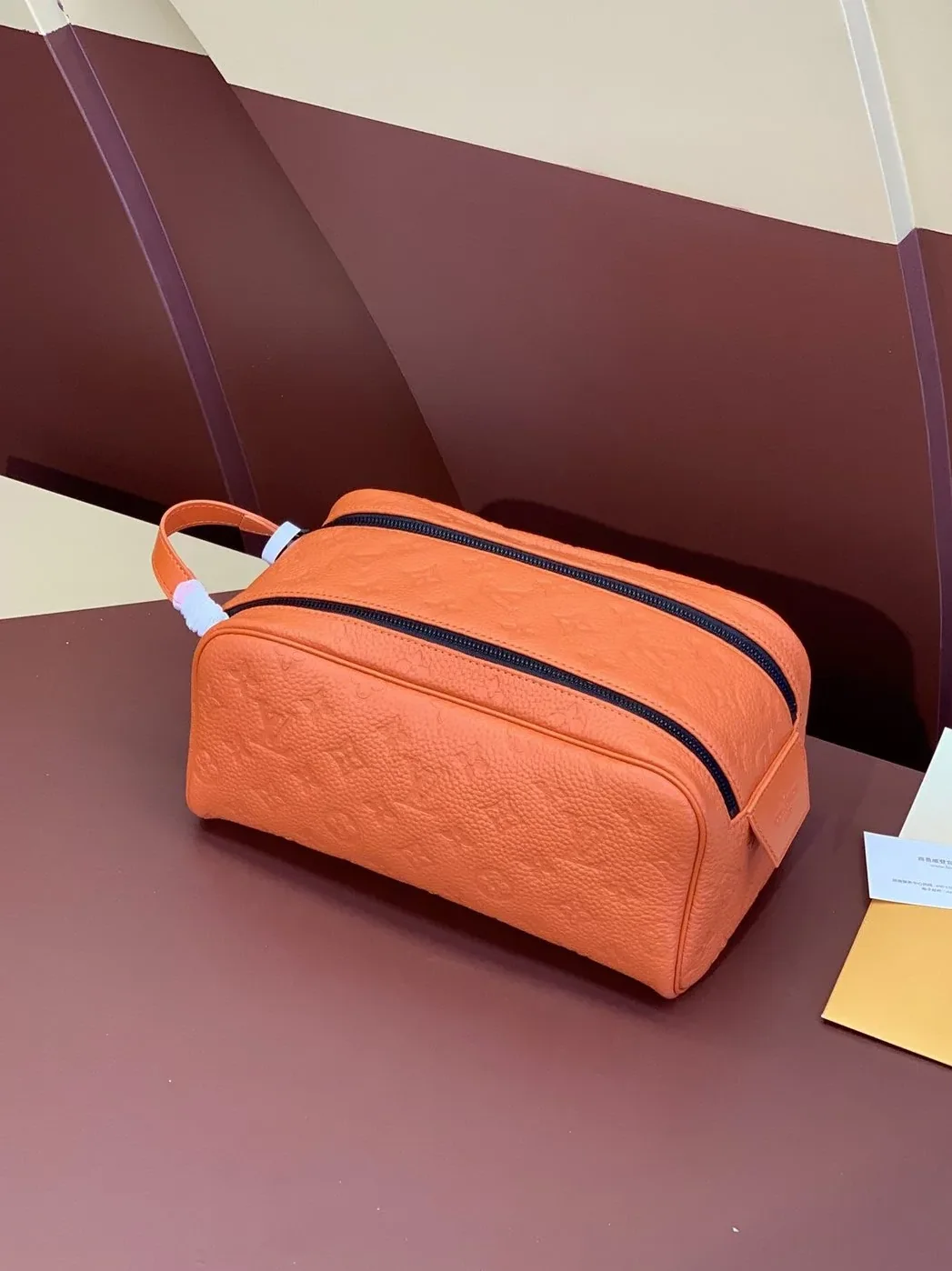 Louis Vuitton Dopp Kit Orange / Louis Vuitton Dopp Kit Orange /