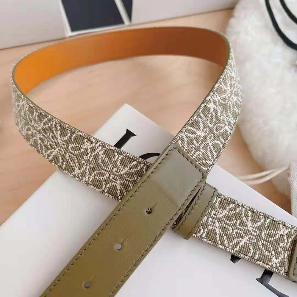 Loewe Anagram Belt in Jacquard and Calfskin for Women in Green Loewe Anagram Belt in Jacquard and Calfskin for Women in Green
