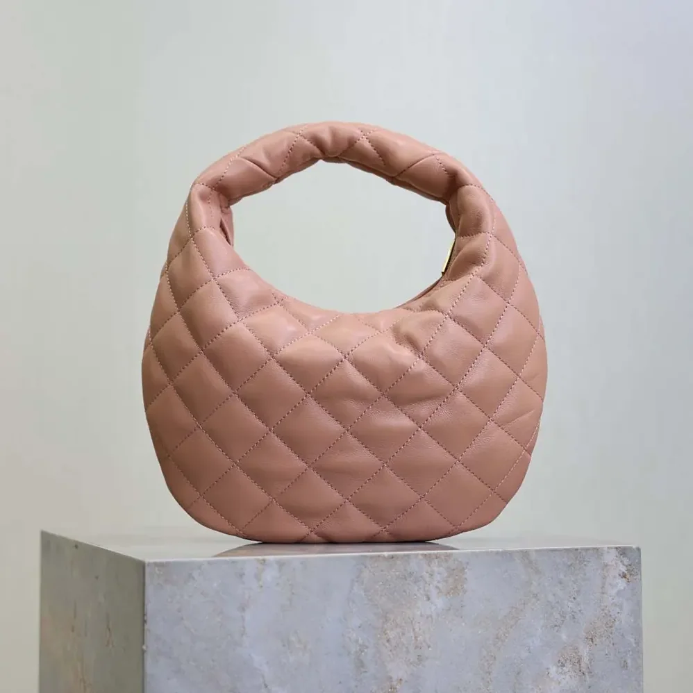 Saint Laurent YSL Icarino In Quilted Nappa for Women in Pink Saint Laurent YSL Icarino In Quilted Nappa for Women in Pink