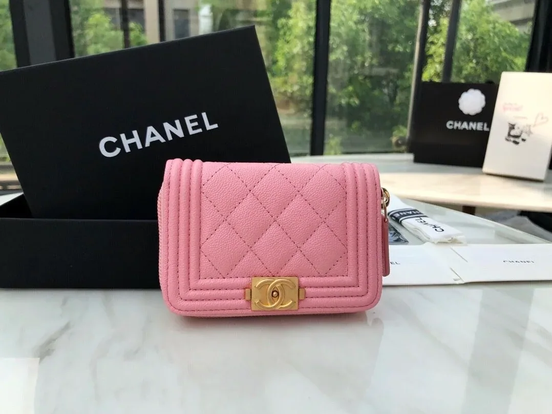Chanel CO-CO Boy Chanel Zipped Coin Purse in Gold Toned Hardware Black Chanel CO-CO Boy Chanel Zipped Coin Purse in Gold Toned Hardware Black