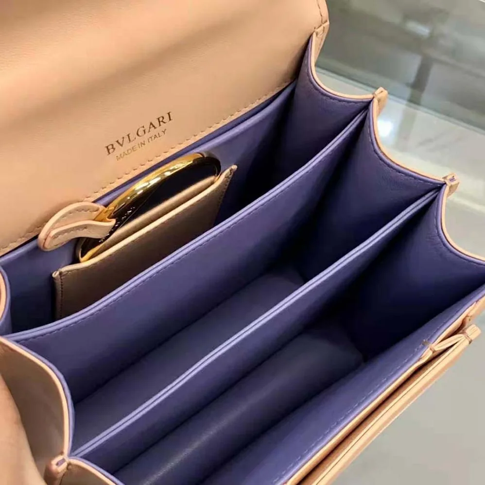 Bvlgari Serpenti Forever Top Handle Bag in Nappa Leather for Women in Pink Bvlgari Serpenti Forever Top Handle Bag in Nappa Leather for Women in Pink