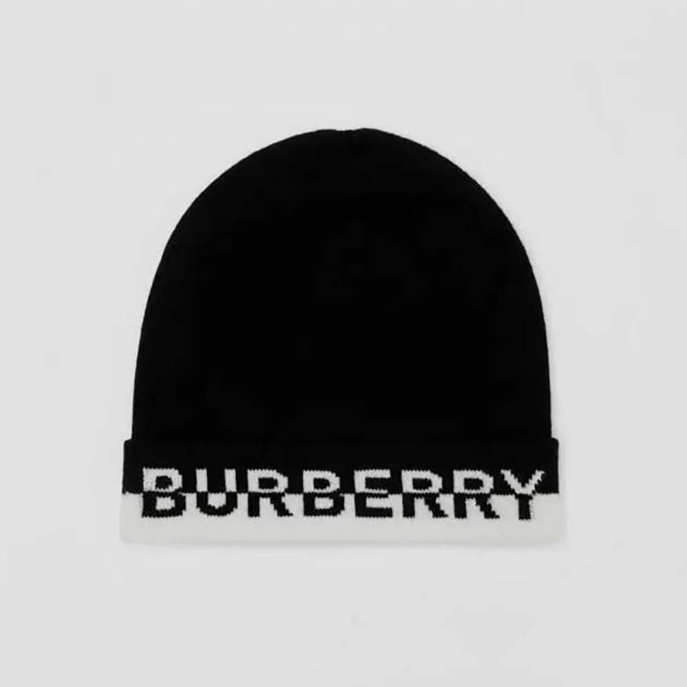 Burberry Logo Intarsia Cashmere Beanie for Unisex in Black Burberry Logo Intarsia Cashmere Beanie for Unisex in Black