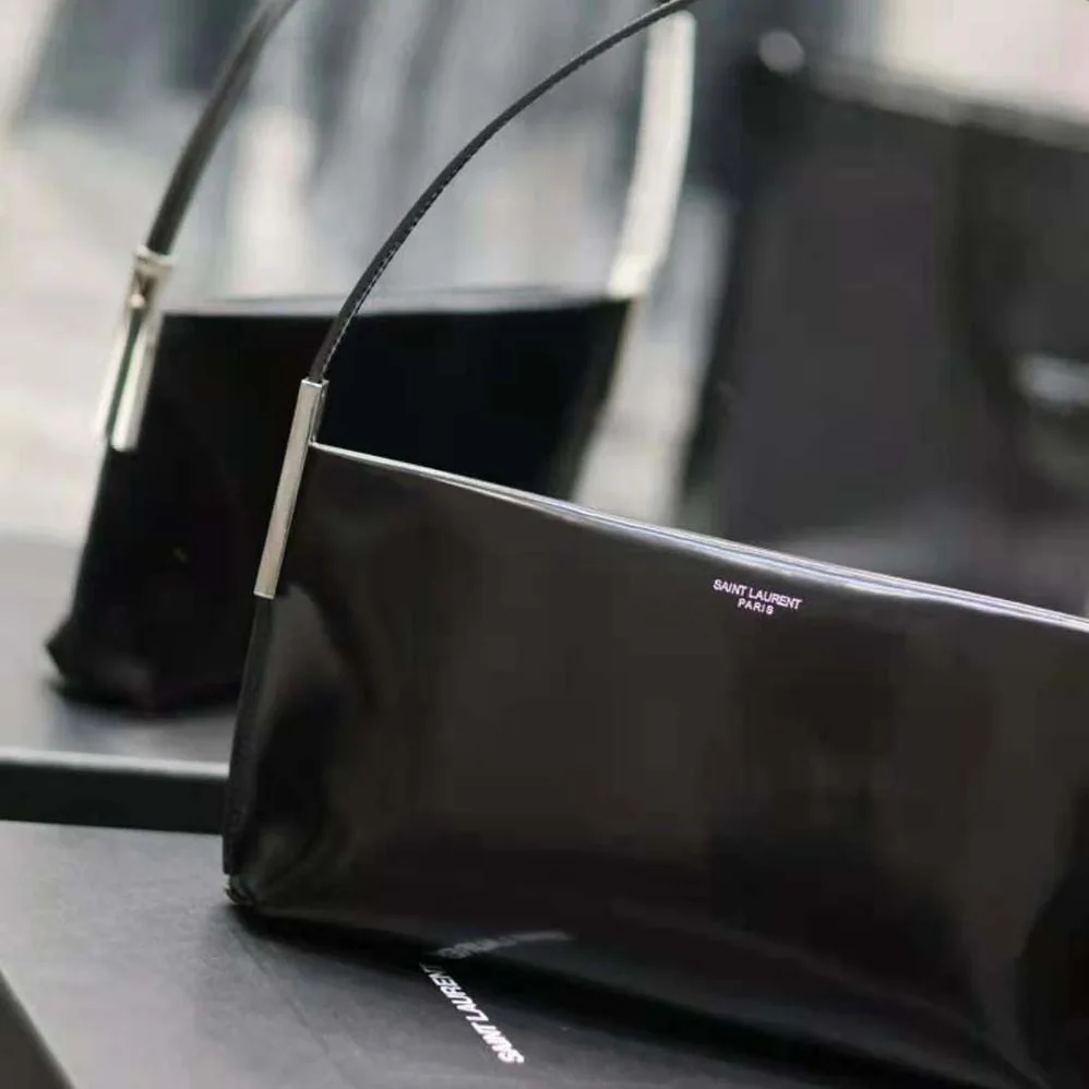 Saint Laurent YSL Suzanne Small in Shiny Leather for Women in Black