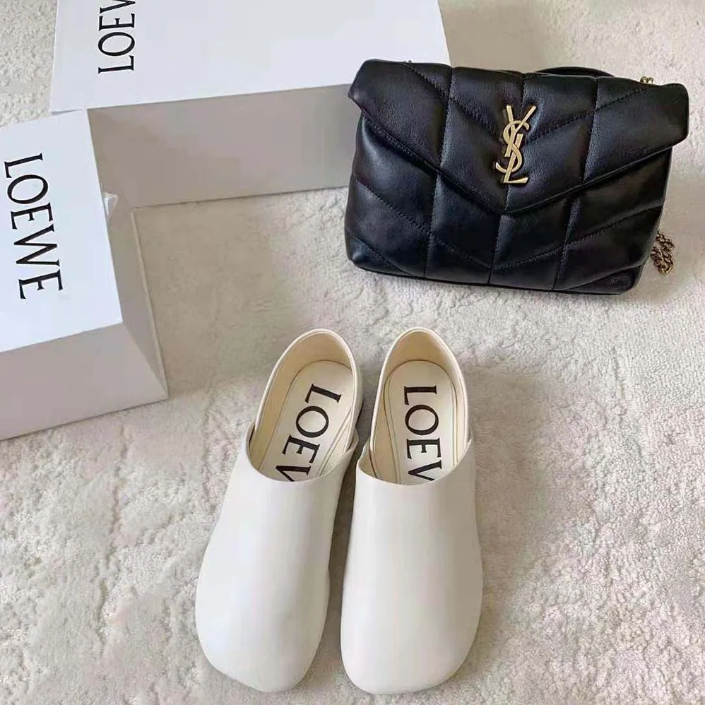 Loewe Toy Slipper in Goatskin for Women in White Loewe Toy Slipper in Goatskin for Women in White