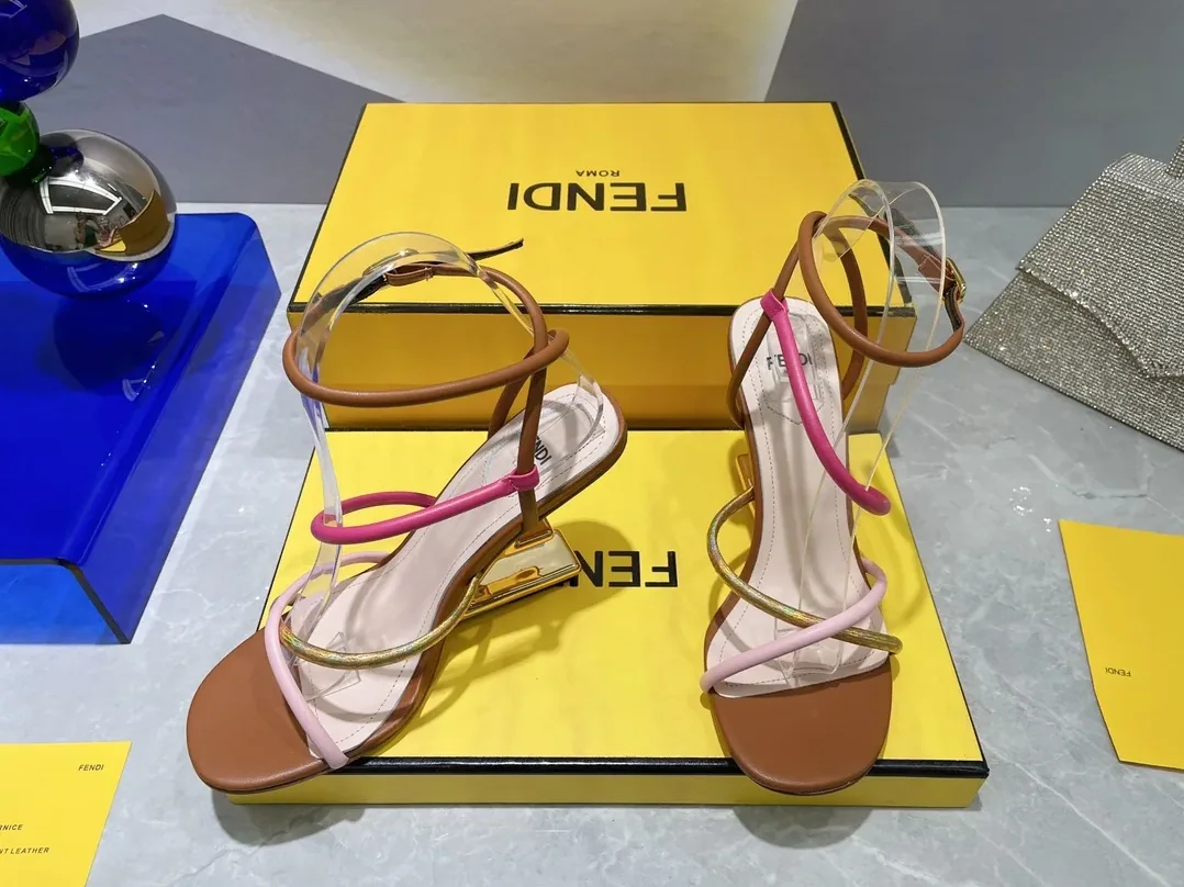 Fendi First Pink Nappa High-Heeled Sandals 8X8274AHIUF1GZU Fendi First Pink Nappa High-Heeled Sandals 8X8274AHIUF1GZU