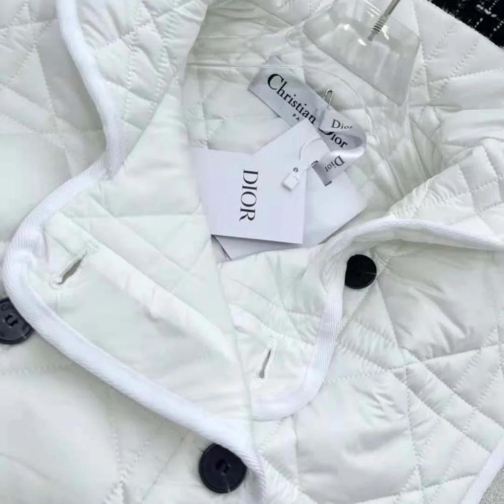 Dior Sleeveless Cropped Macrocannage Vest White Quilted Technical Taffeta for Women Dior Sleeveless Cropped Macrocannage Vest White Quilted Technical Taffeta for Women
