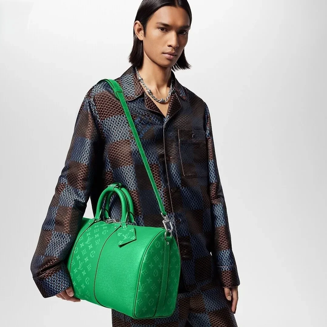 Louis Vuitton Keepall Bandouliere 45 Travel Bag in Green Silver Hardware