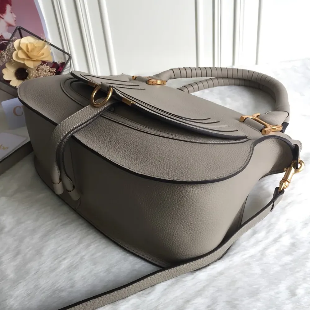 Chloe Marcie Bag in Grained Leather for Women in Grey