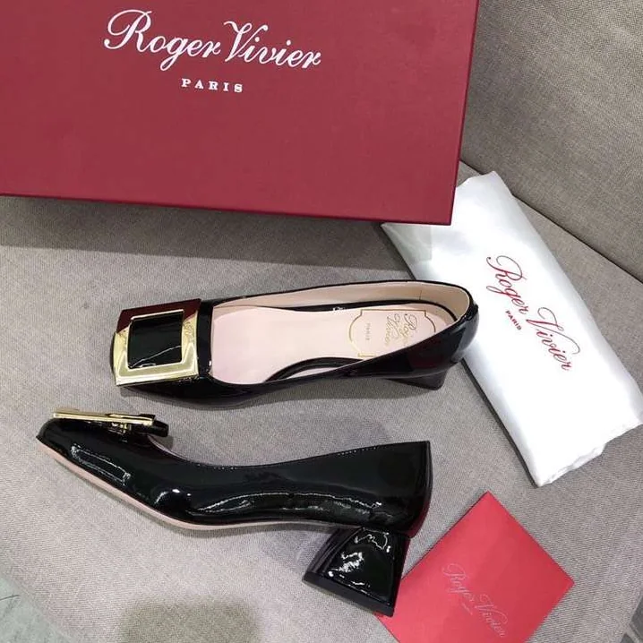 Roger Vivier Tres Vivier Ballerinas 2.54 cm Heel for Women in Black Roger Vivier Tres Vivier Ballerinas 2.54 cm Heel for Women in Black