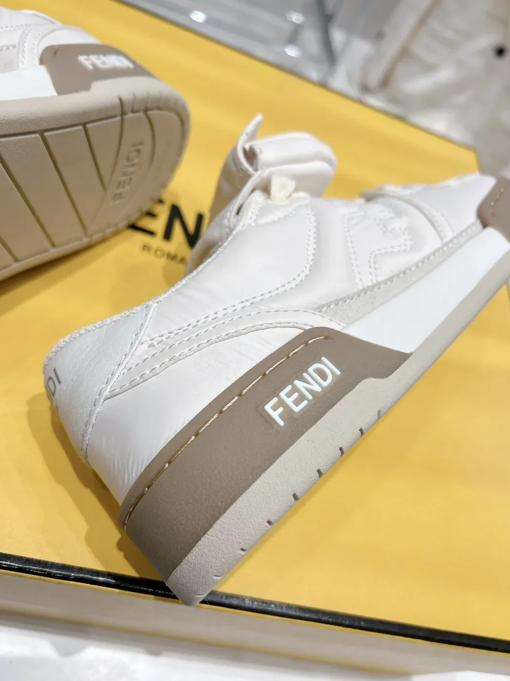FD Fendi Match Lace-Up Low in Top Sneakers White