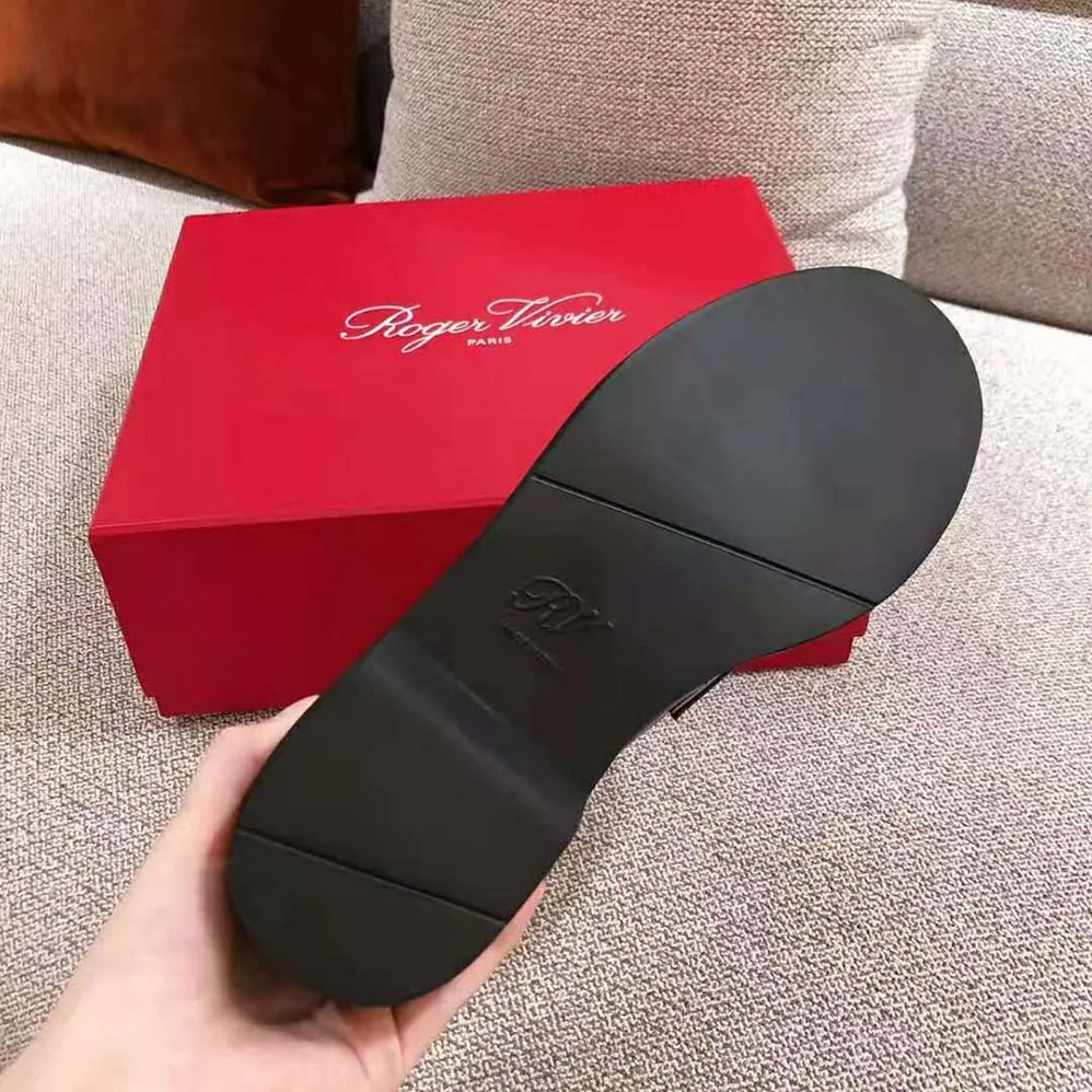 Roger Vivier Viv' Rangers Metal Buckle Loafers for Women in Black Roger Vivier Viv' Rangers Metal Buckle Loafers for Women in Black