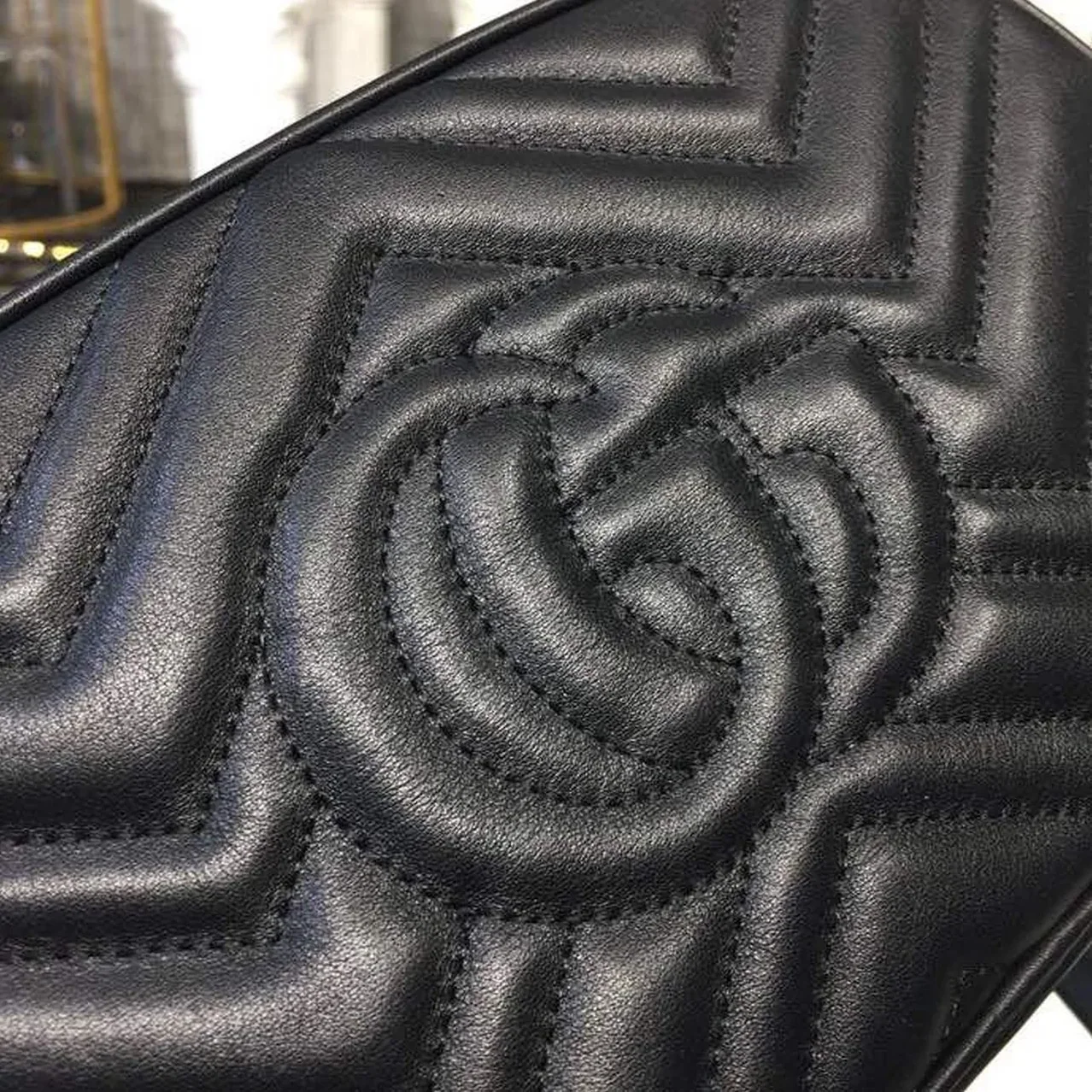 Gucci GG Marmont Small Matelassé Shoulder Bag Black Matelassé Chevron /